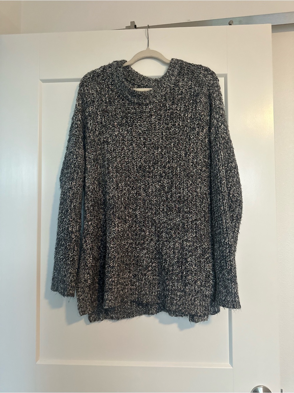 Cozy Oversized Women's Gray Marled Knit Sweater